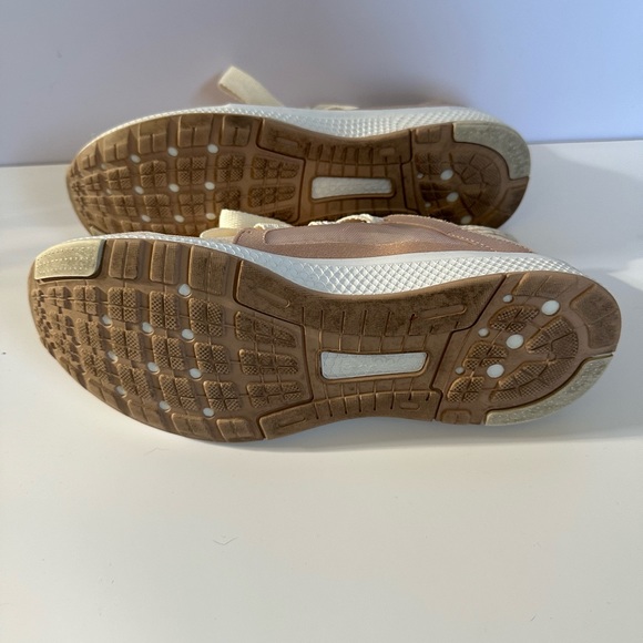 Pink Adidas Tennis Shoes - Picture 4 of 5